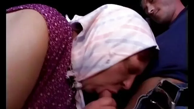 वयस्क कोई पंजीकरण  एक बेंच हिंदी एचडी सेक्सी मूवी पर पार्क में, प्रेमिका चिकन मिठाई चुना