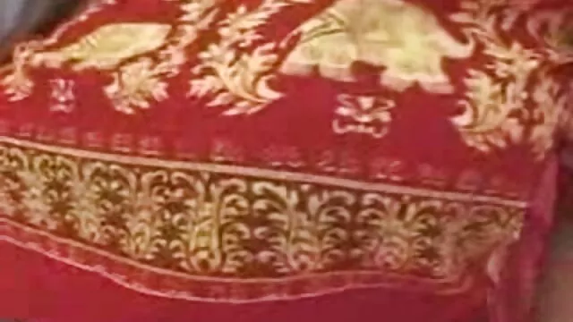 वयस्क कोई पंजीकरण  कैसे तकिया पर एक लड़की की मदद करता है सेक्सी फिल्म फुल सेक्सी