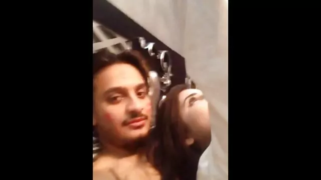 वयस्क कोई पंजीकरण  चमकदार doggystyle सह हिंदी मूवी एचडी सेक्सी भरने