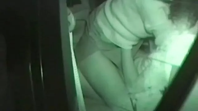 वयस्क कोई पंजीकरण  प्रेमी के अंडे चूसने पुरुष हिंदी पॉर्न मूवी